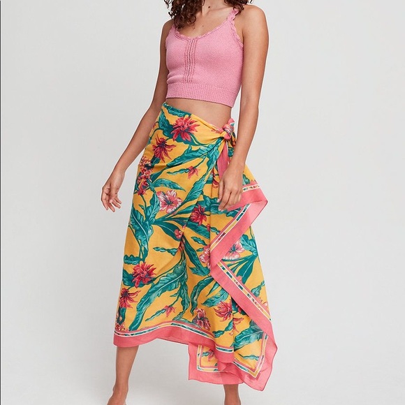 Aritzia Other - Aritzia main character Paige sarong wrap scarf